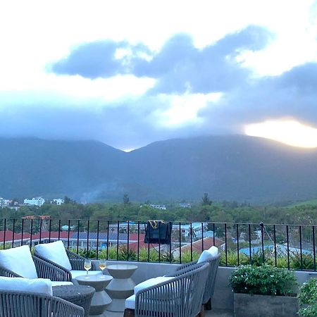 The Mystery Con Dao Hotel Chi Khu Co Ong Екстериор снимка